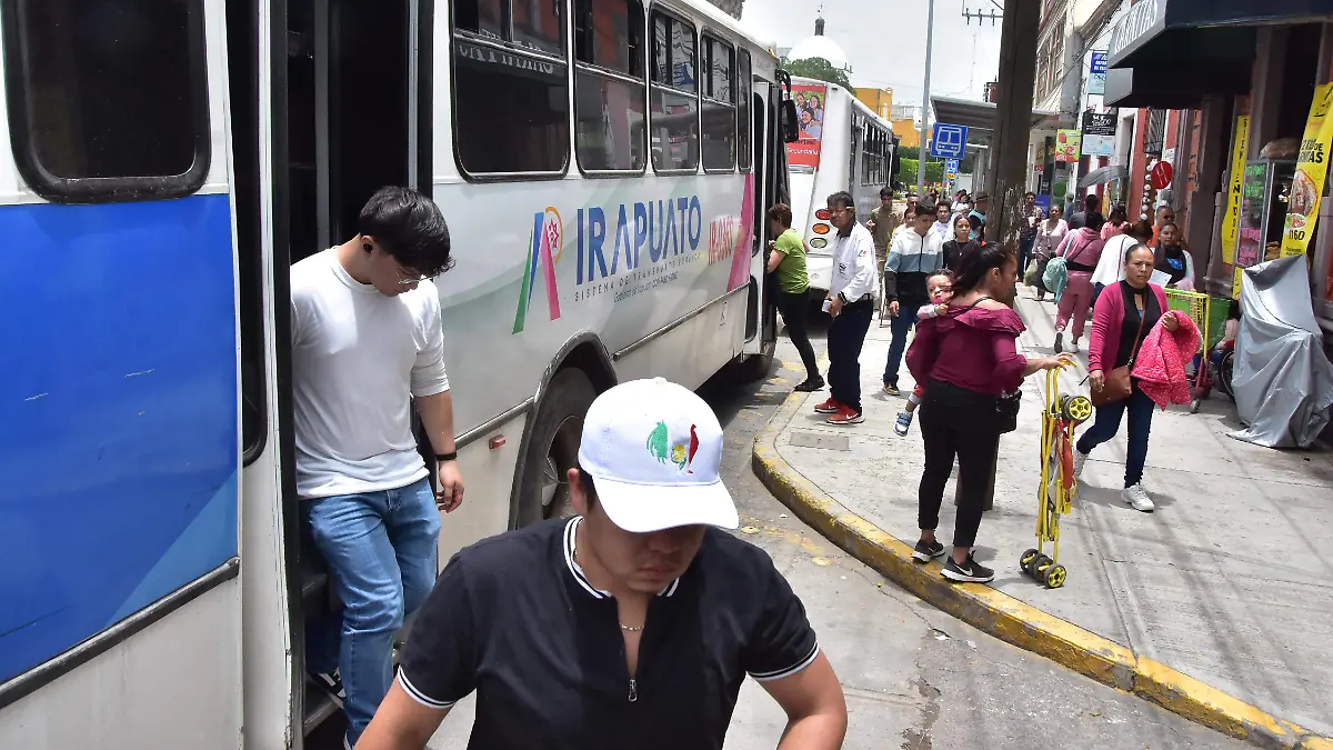 URBANOS RUTAS 8M. RICARDO SANCHEZ.- EL SOL DE IRAPUATO (1)