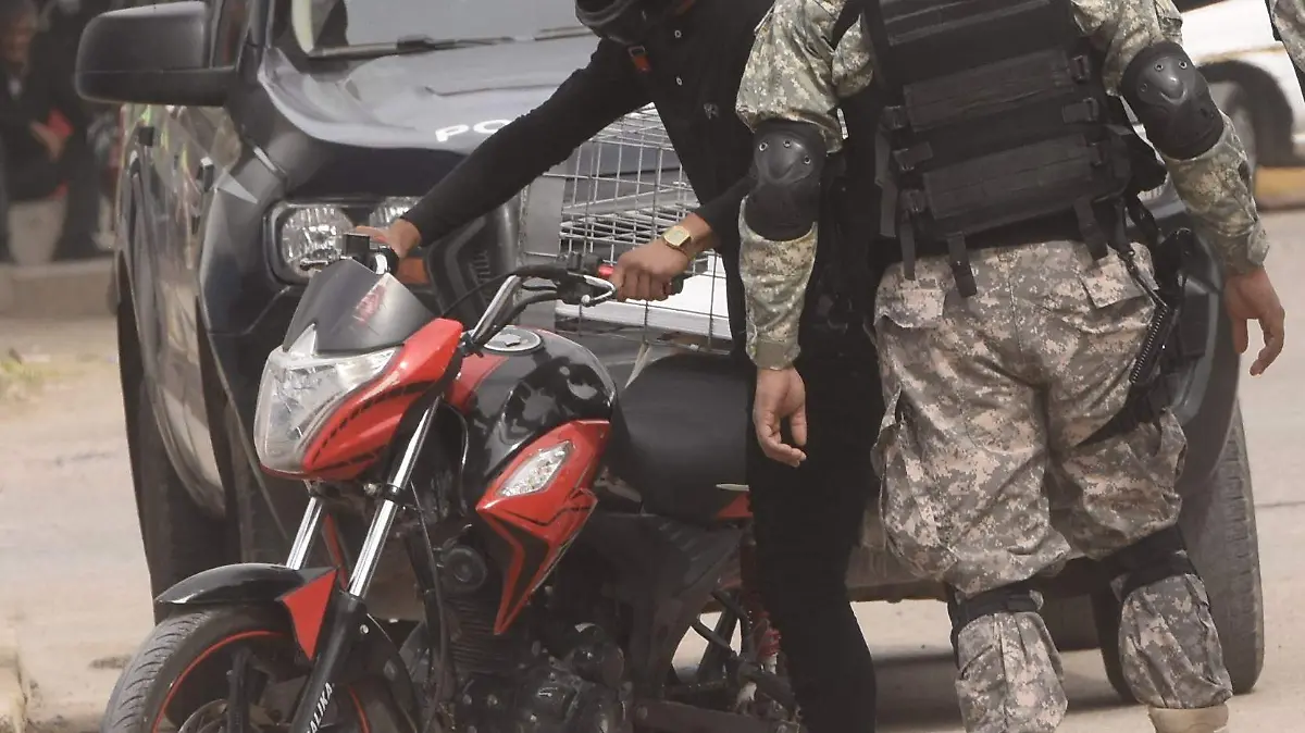 Operativos Jesus Gutierrez El Sol de Irapuato  (3)