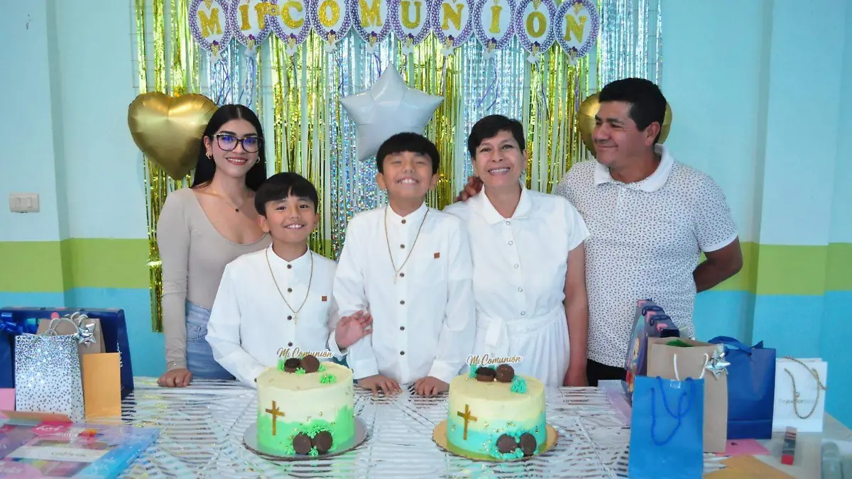 Doble-primera-comunión