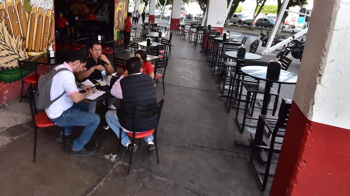 LOCATARIOS ESTADIO.- RICARDO SASNCHEZ.- EL SOL DE IRAPUATO (6)