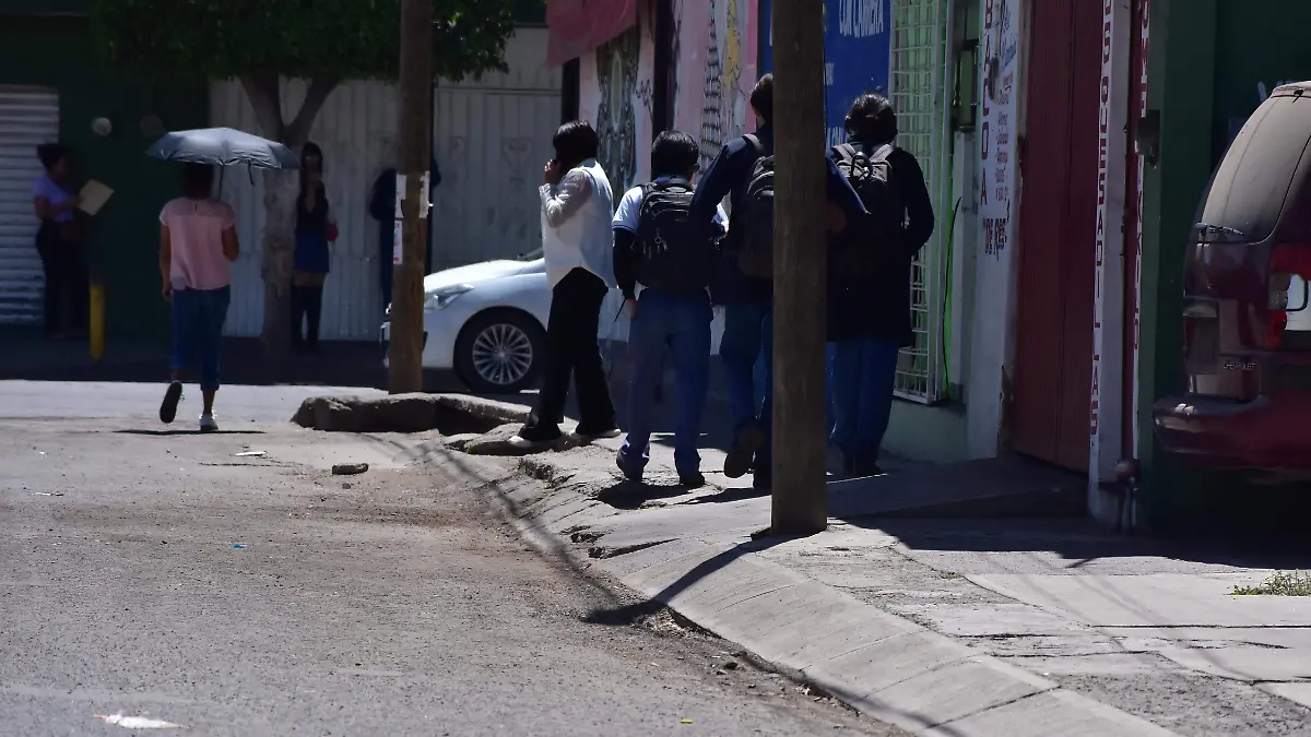 ESTUDIANTES INCIDENTA.- RICARDO SANCHEZ.- EL SOL DE IRAPUATO (1)