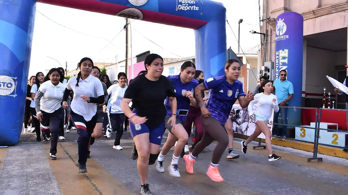 CUERAMARO CARRERA Y FERIA DEL AGUA (11)