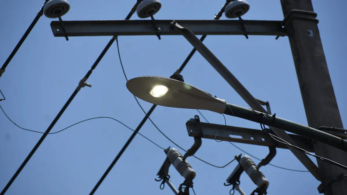 luminarias Jesus Gutierrez El Sol de Irapuato (1)
