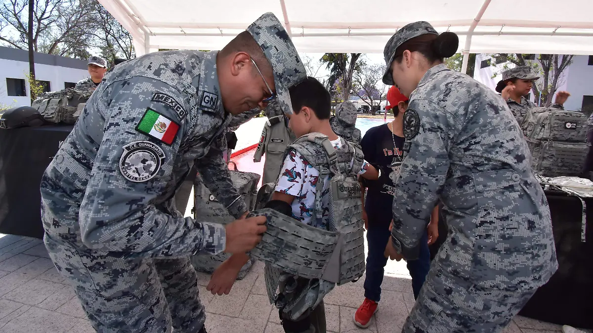 VISITA GUIADA A LA GN.- RICARDO SANCHEZ.- L SOL DE IRAPUATO (11)