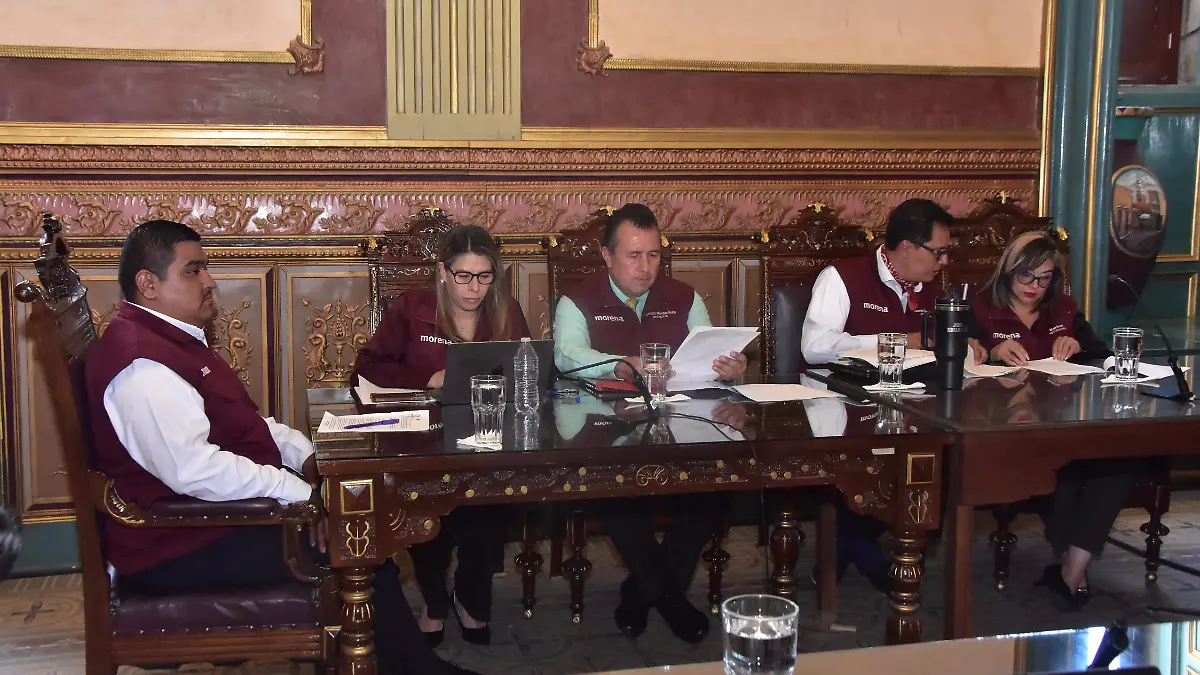 REGIDORES MORENA .- RICARDO SANCHEZ.- EL SOL DE IRAPUATO (1)