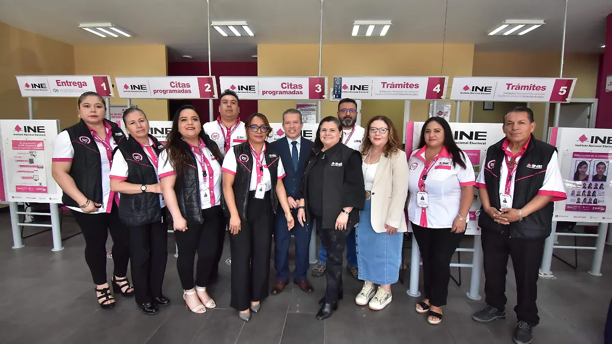 MODULO INE.- RICARDO SANCHEZ.- EL SOL DE IRAPUATO (4)