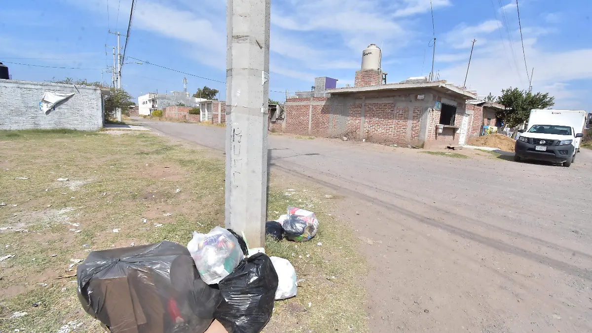 COLONIAS IRREGULARES IRAPUATO.- RICARDO SANCHEZ.- EL SOL DE IRAPUATO (2)