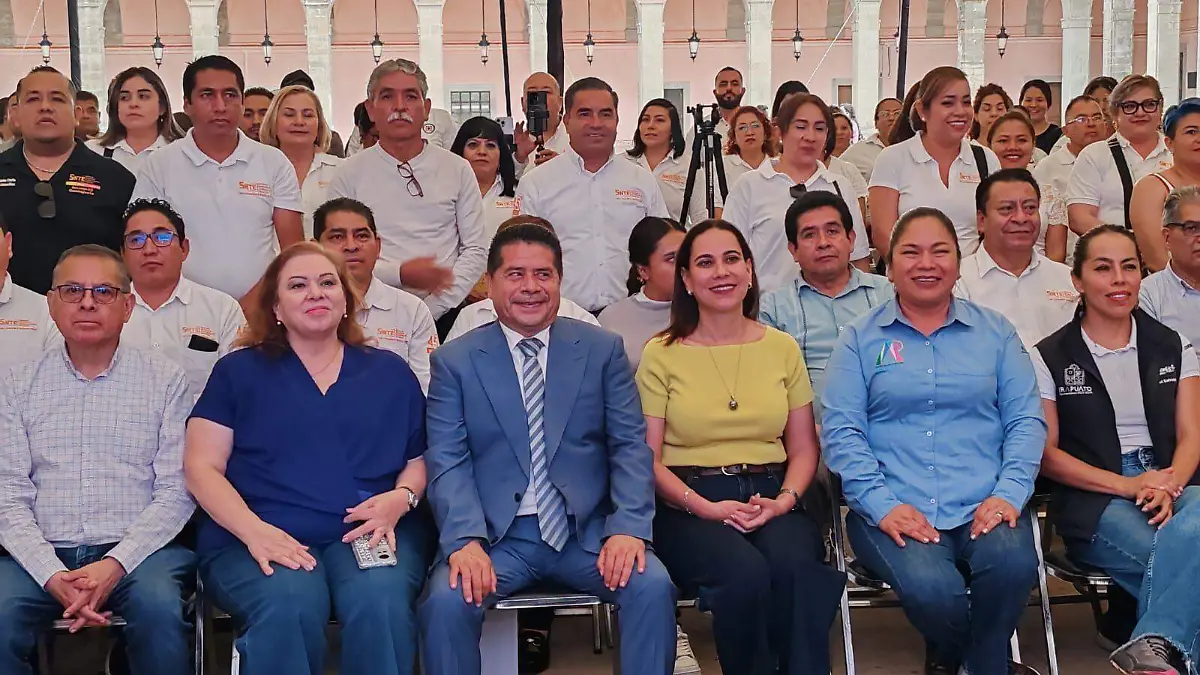 b537b7a4-7a2a-40fe-8094-12103d537210