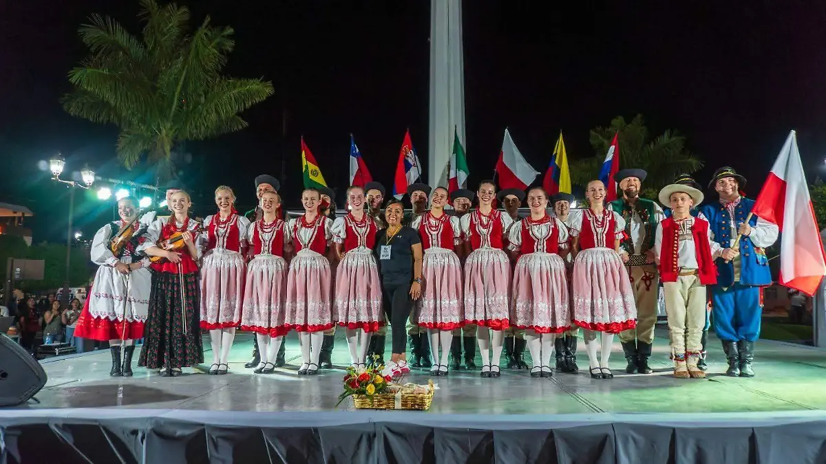 MUNICIPIOS Mitoto Internacional (13)