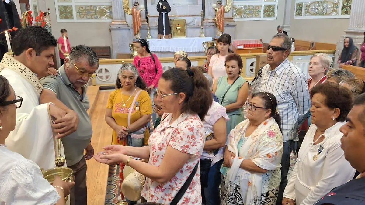 PENJAMO Padre Héctor (2)