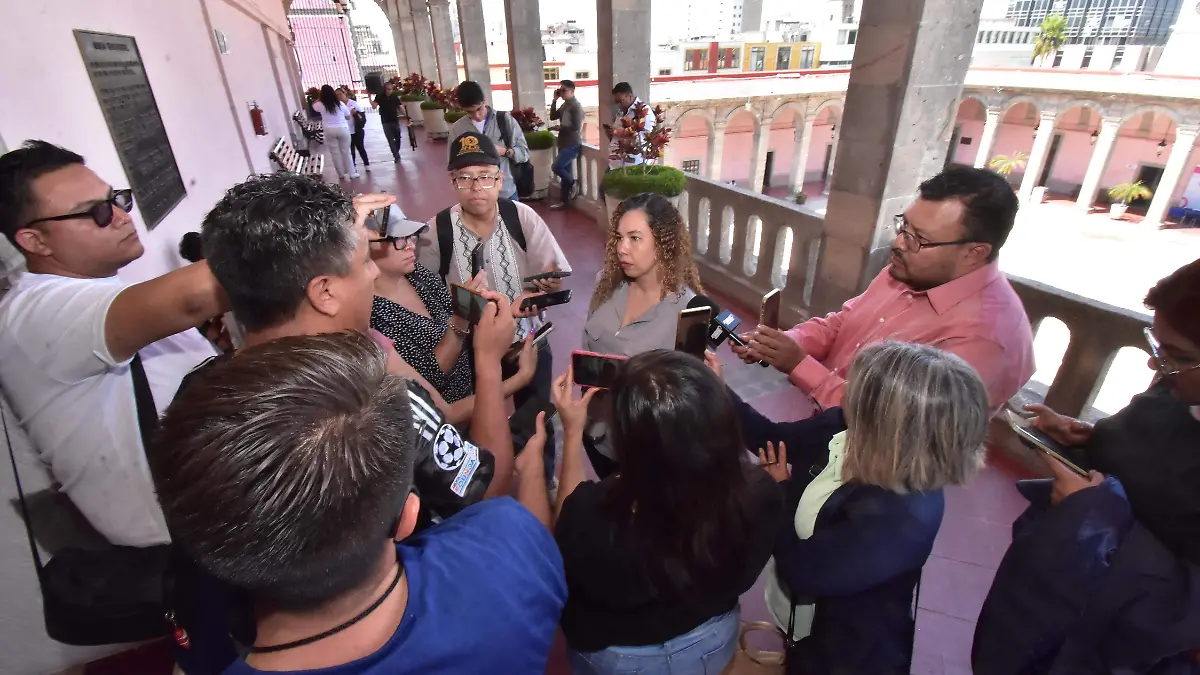PORRA T TANIA LARA.- RICARDO SANCHEZ.- EL SOL DE IRAPUATO (6)