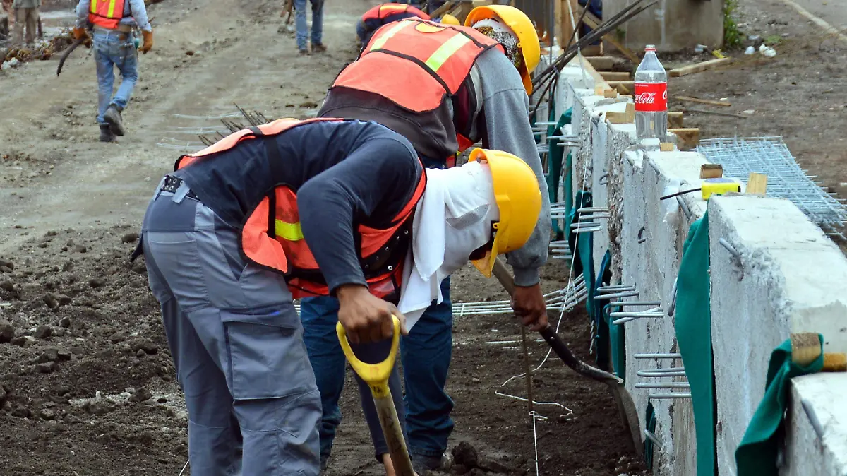 TRABAJADORES (1)