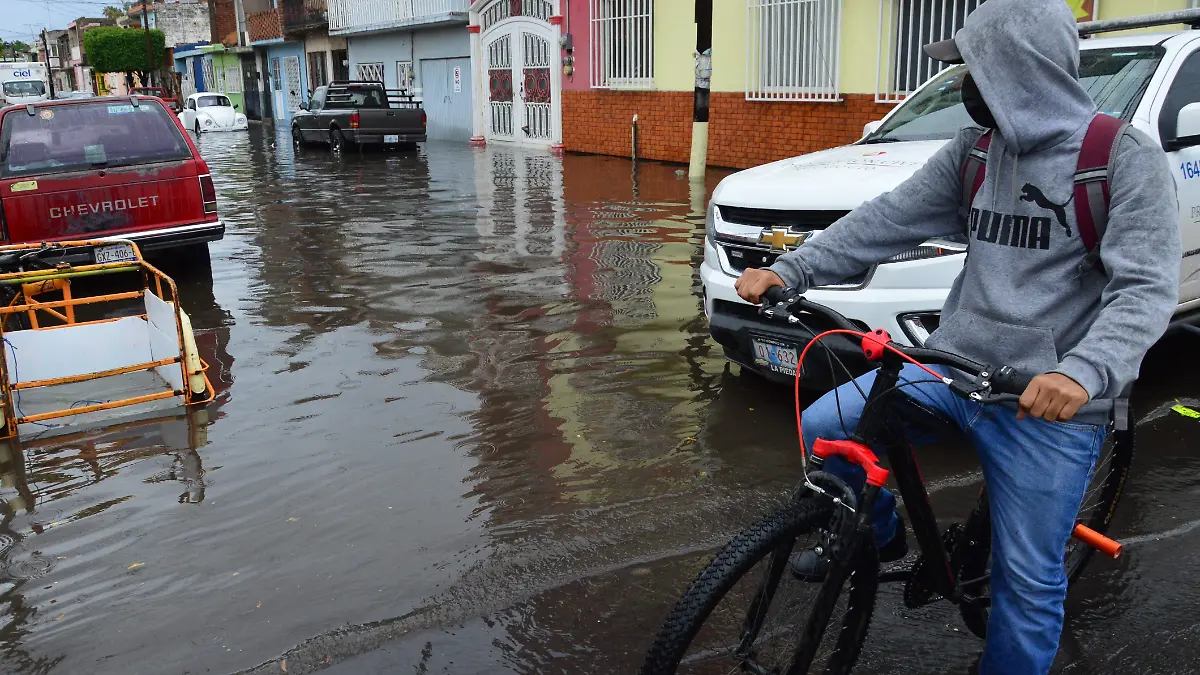 LLUVIAS (2)