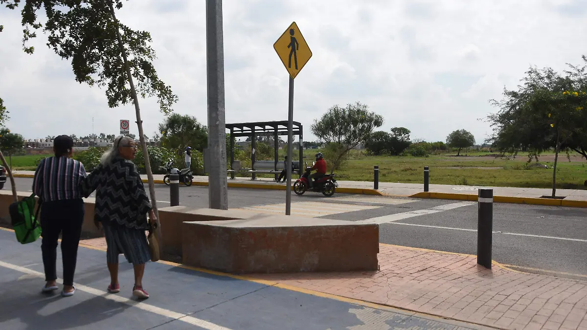 TERRENO IMSS (1)