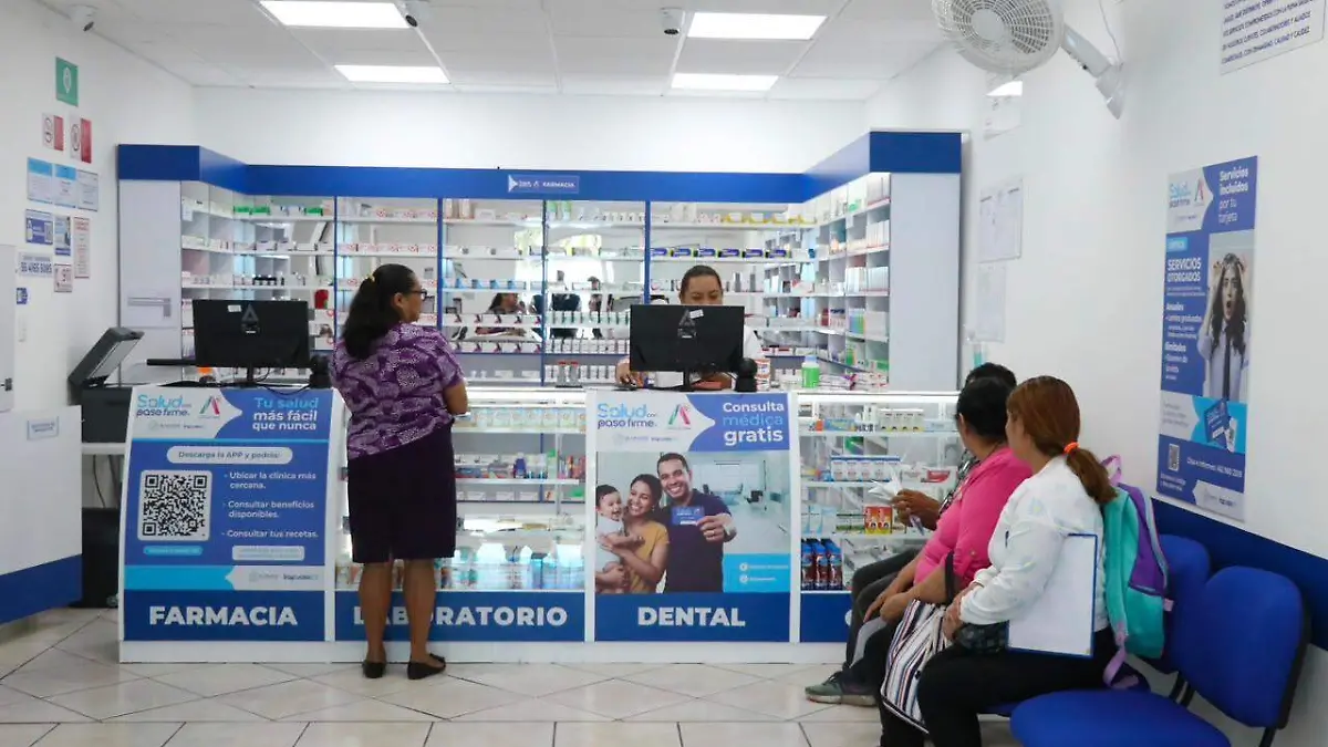 CLINICA MPAL. 18 DE AGOSTO (2)