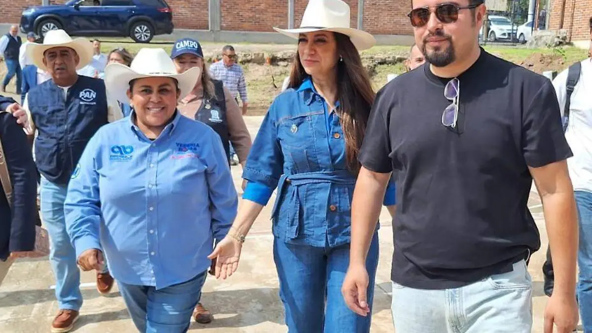 Job impulsa obras en Abasolo
