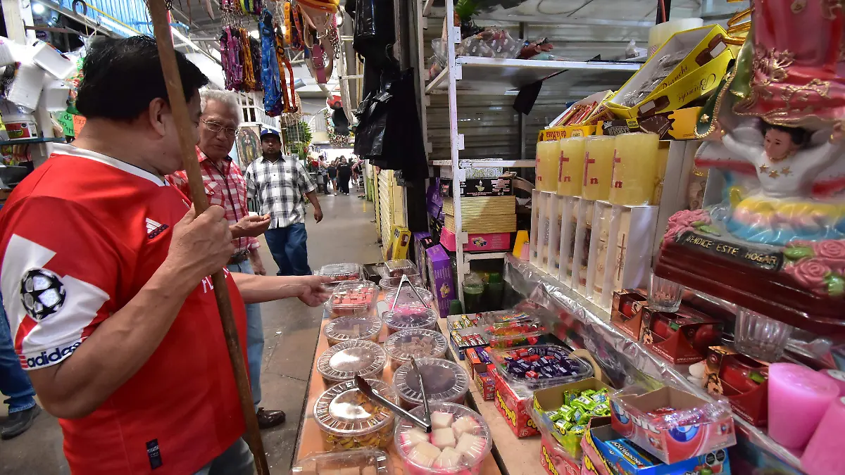 MERCADO HIDALGO.- RICARDO SANCHEZ.- EL SOL DE IRAPUATO (2)