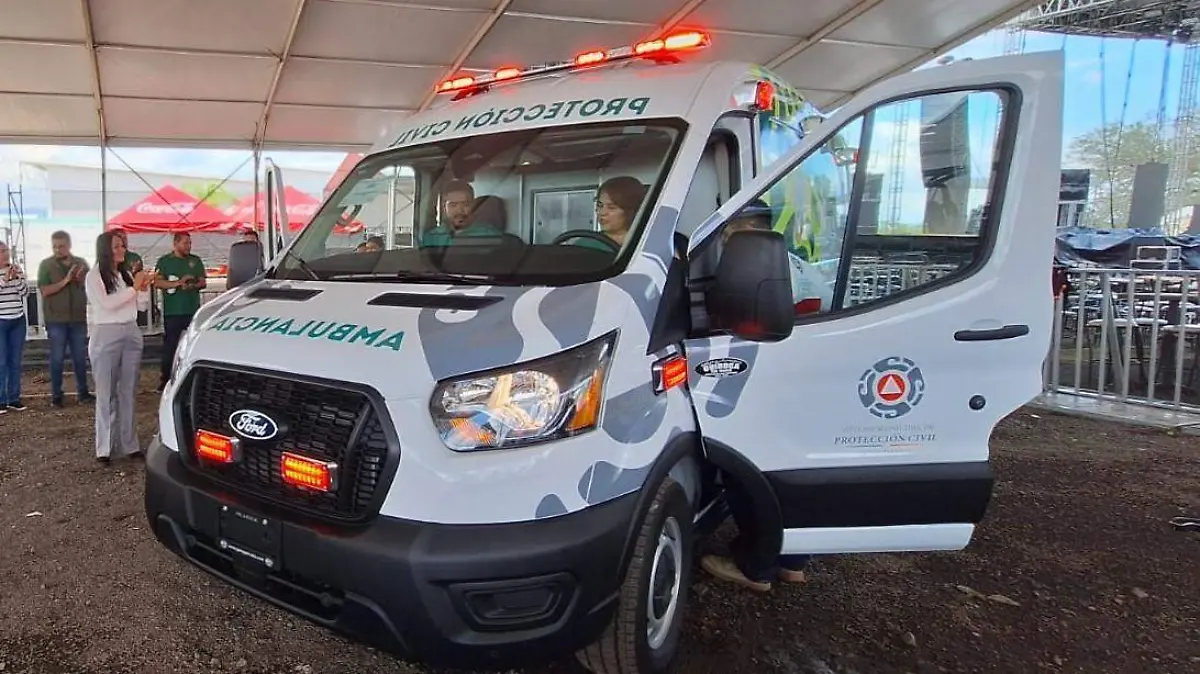 HUANÍMARO Entrega de equipamiento (1)