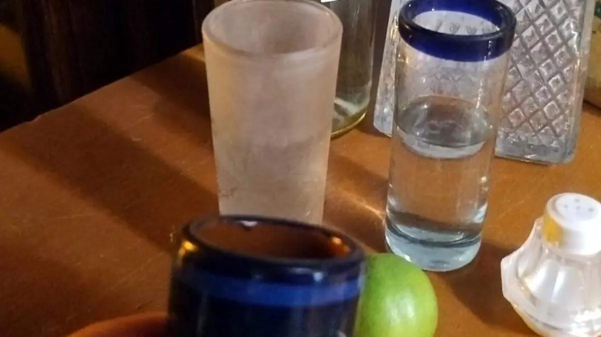TEQUILA (2)
