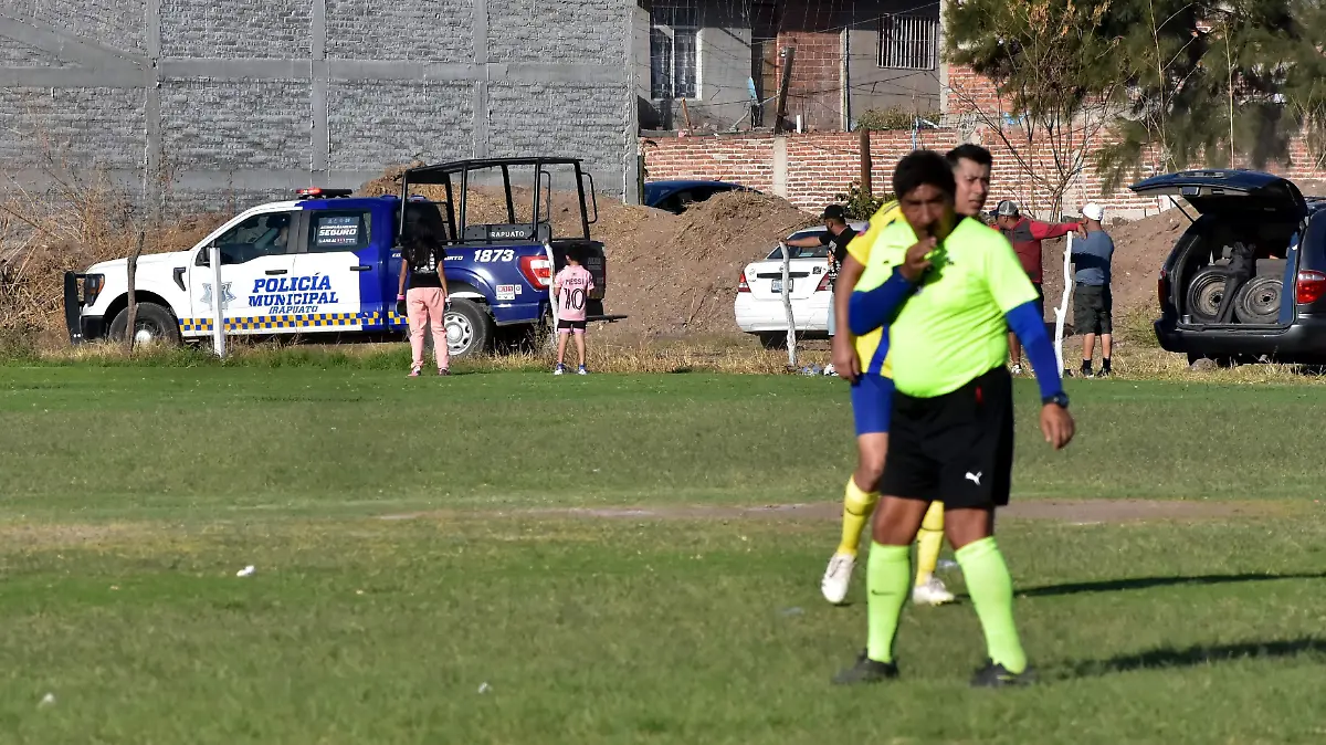 VIGILANCIA EN CAMPOS DEPORTIVOS.- RICARDO SANCHEZ.- EL SOL DE IRAPUATO (2)