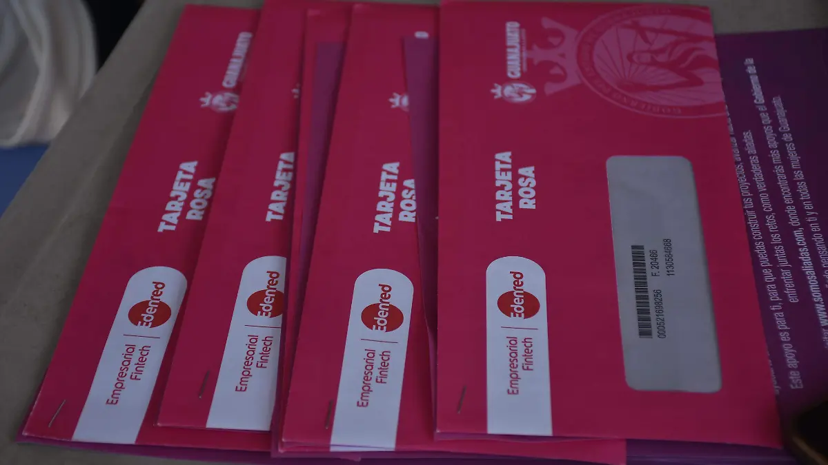 TARJETA ROSA (6)