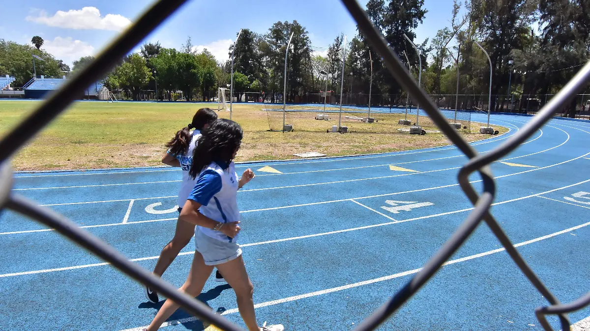 INFRAESTRUCTURA DEPORTIVA.- RICARDO SANCHEZ.- EL SOL DE IRAPUATO (2)