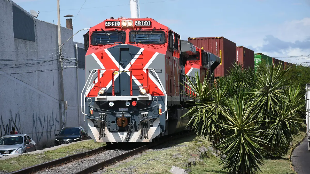 TREN DE PASAJEROS PODRIA CAMBIAR DE RUTA, JESUS GTZ (1)