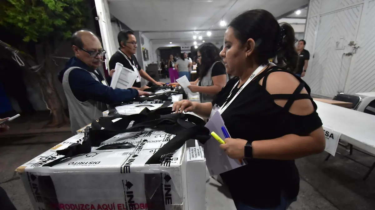 INE VOTACIONES .- RICARDO SANCHEZ.- EL SOL DE IRAPUATO (4)