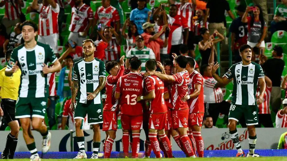 Santos Laguna-Necaxa