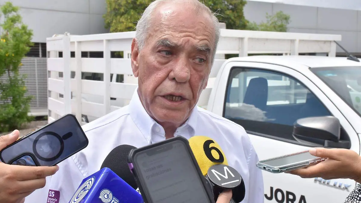 Secretario de Salud, Eliud Aguirre Vázquez