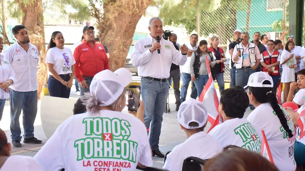 Presentó Román Cepeda su oferta política ante habitantes de las colonias Primero de Mayo, Cerro de las Noas, Jacobo Meyer y otras