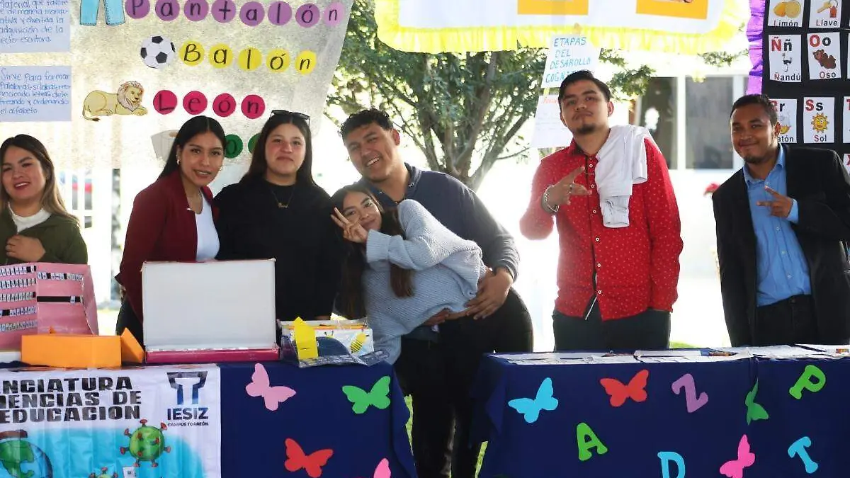 expo-académica