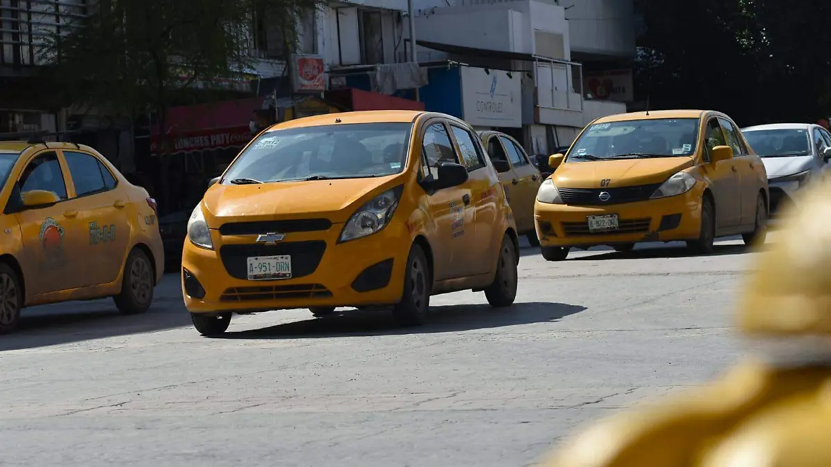 Taxi