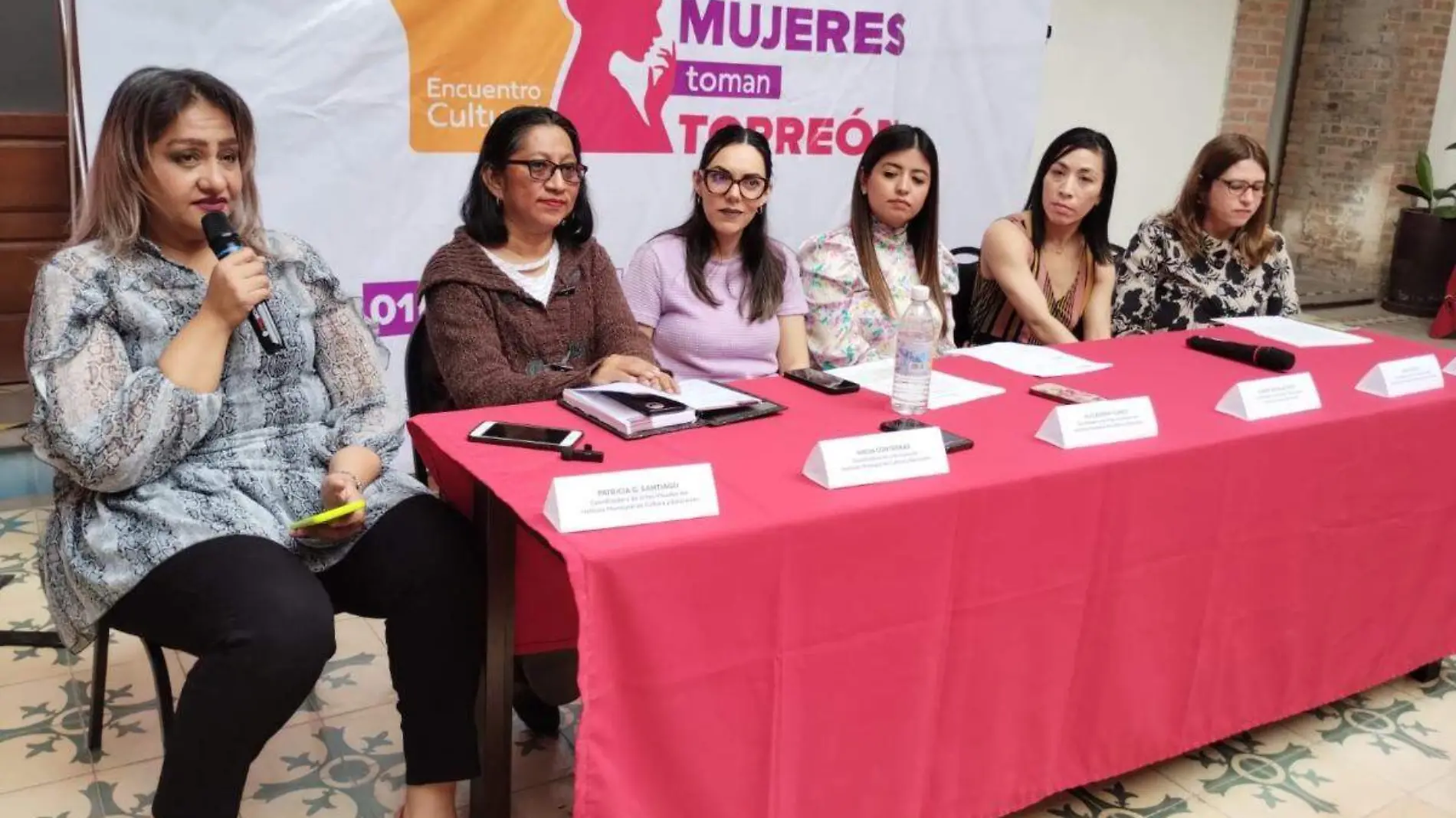 mujeres-encuentro-cultural