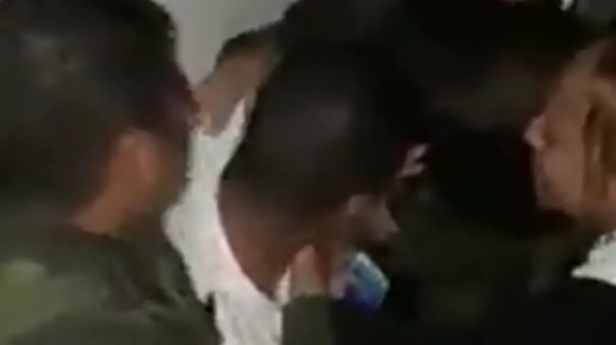 muerde-a-policía