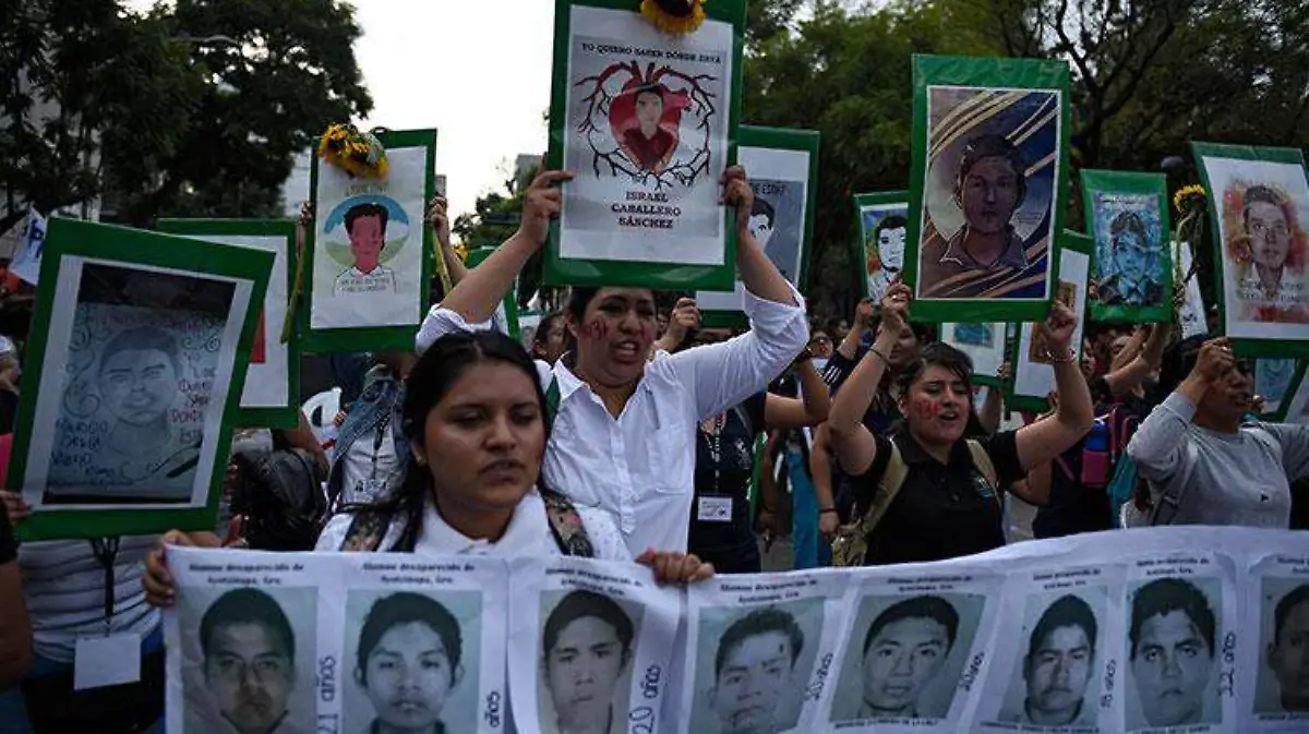 Ayotzinapa_marcha_6