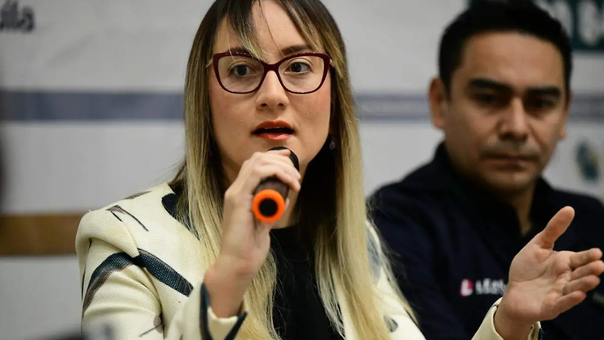 35 SOLIS Se pierden atractivas vacantes por falta del inglés