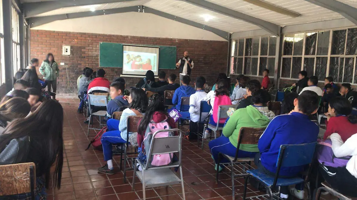 34 MIGUEL 4 Aborda Salud Municipal temas de prevención con estudiantes