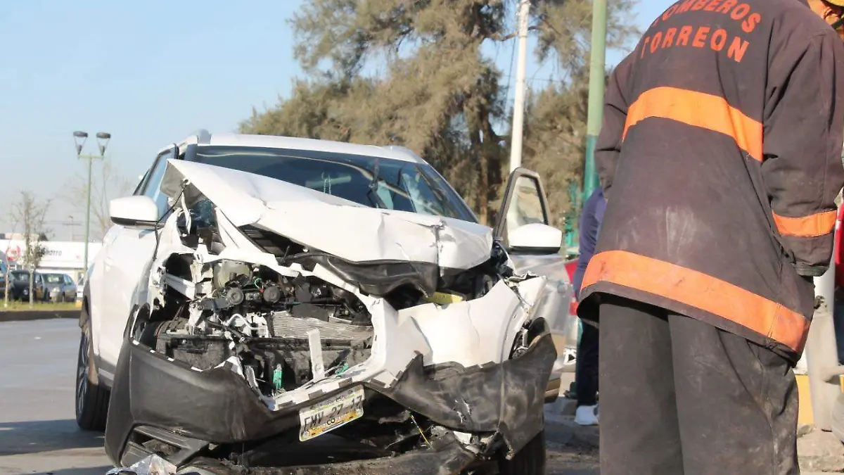 25 YA VAN DOS MIL 071 ACCIDENTES EN TORREÓN