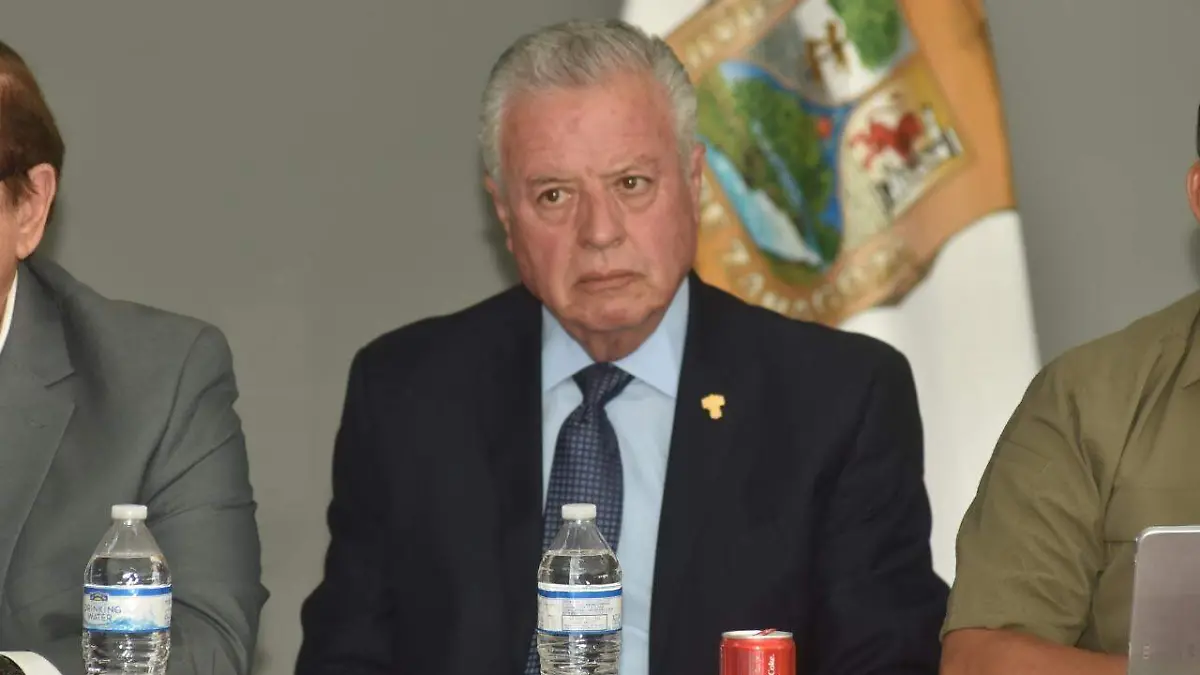 21 MIGUEL 2 Niega alcalde haber confirmado suspensión de clases