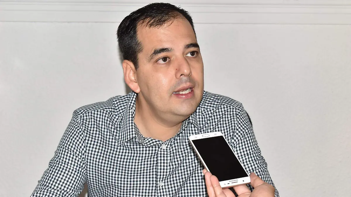 Carlos Castañón Cuadros