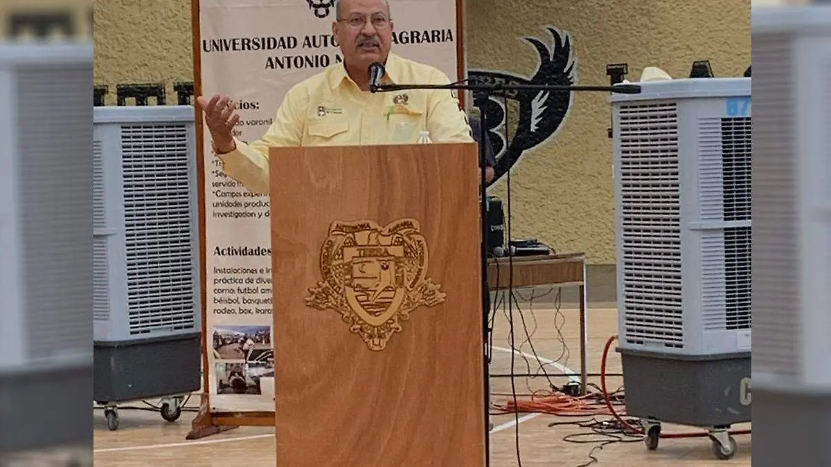 12 ok Rector UAAAN da bienvenida a alumnos de nuevo ingreso