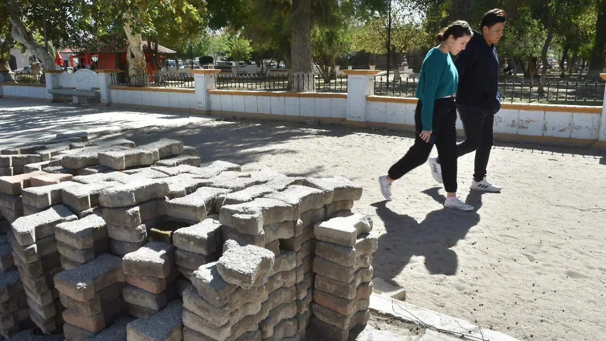 15 Seguirán las mejoras en la alameda y el bosque