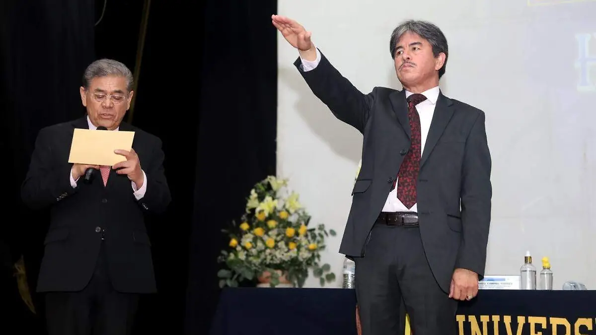 Dr. Carlos Campos