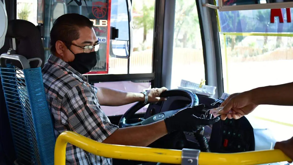 TRIANA1  Descartan suspensión del servicio de transporte público