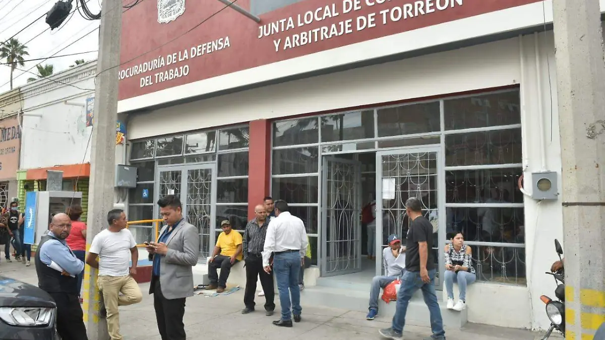01 MIGUEL 1 Ante el Coronavirus cierra la Junta de Conciliación y Arbitraje