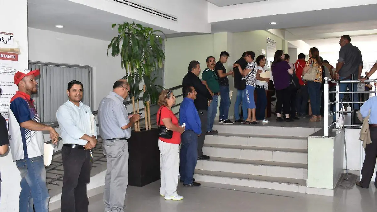 24 72 MIL 289 VEHICULOS SIN PLACAS VIGENTES EN TORREÓN