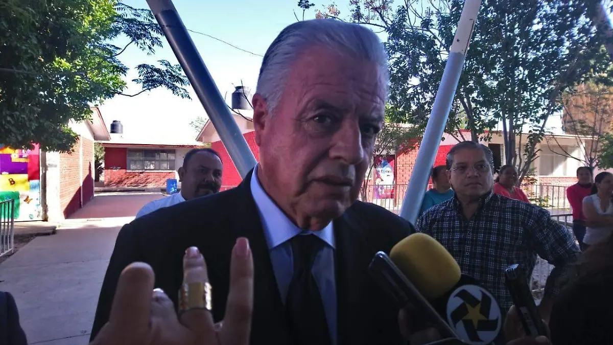 13 Federación debe asumir la mejora de la infraestructura escolar2