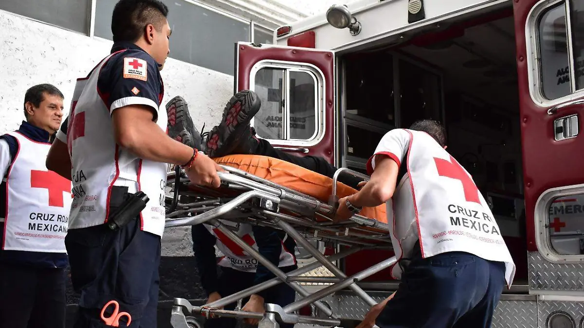 15 Revelan casos de quemaduras en cara, manos y partes íntimas1