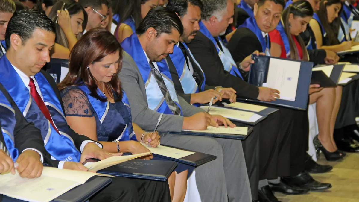12 El Tec gradúa a la primera generación de México con títulos en blockchain